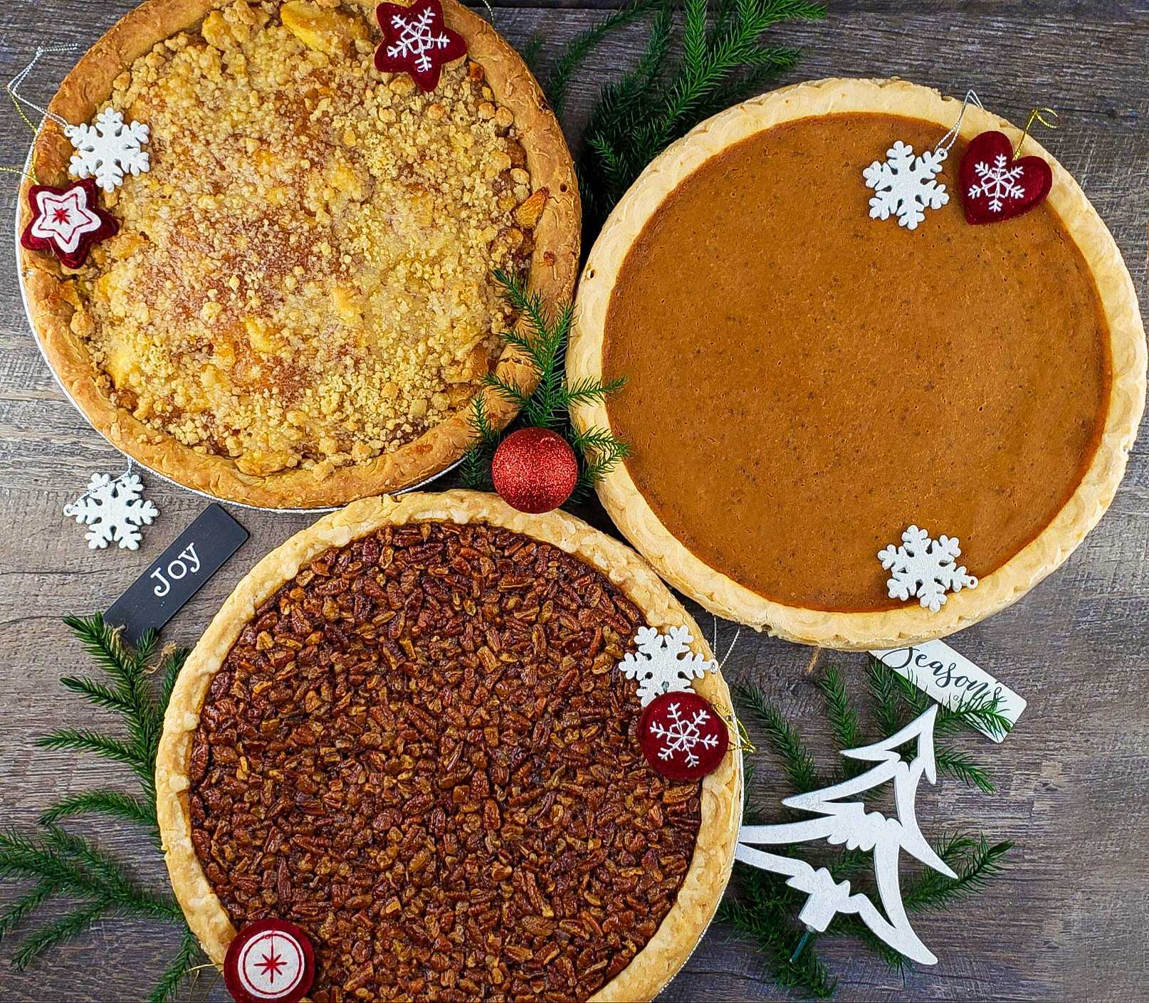 11" Holiday Trio