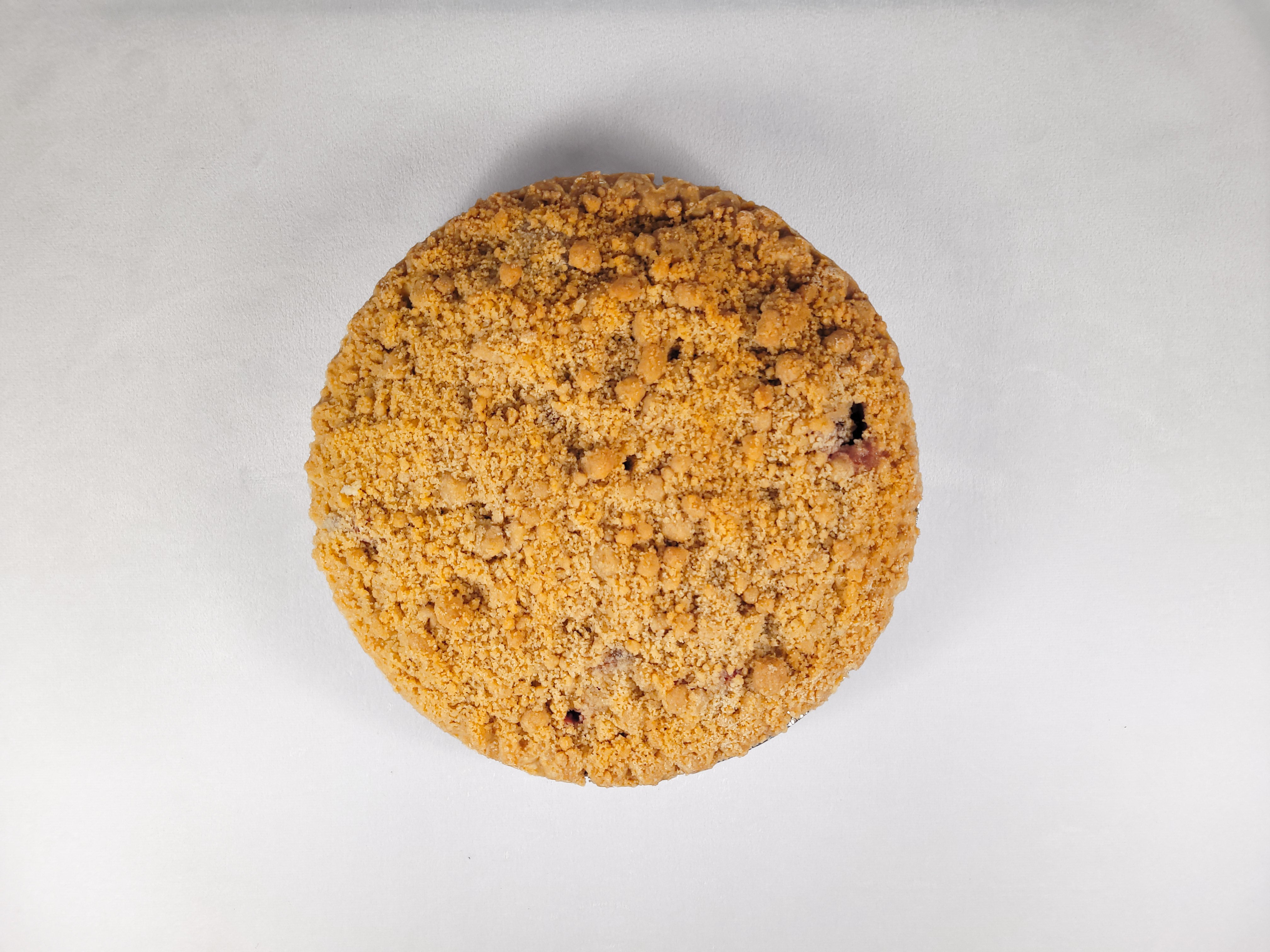 Strawberry Rhubarb Crumb Pie
